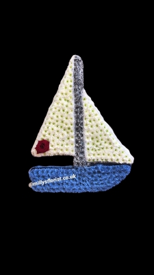 Sailing boat