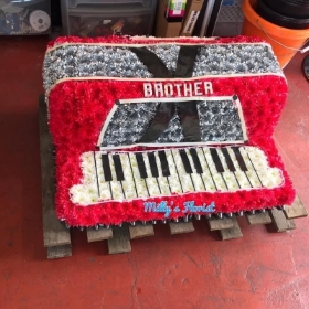 Accoudian tribute